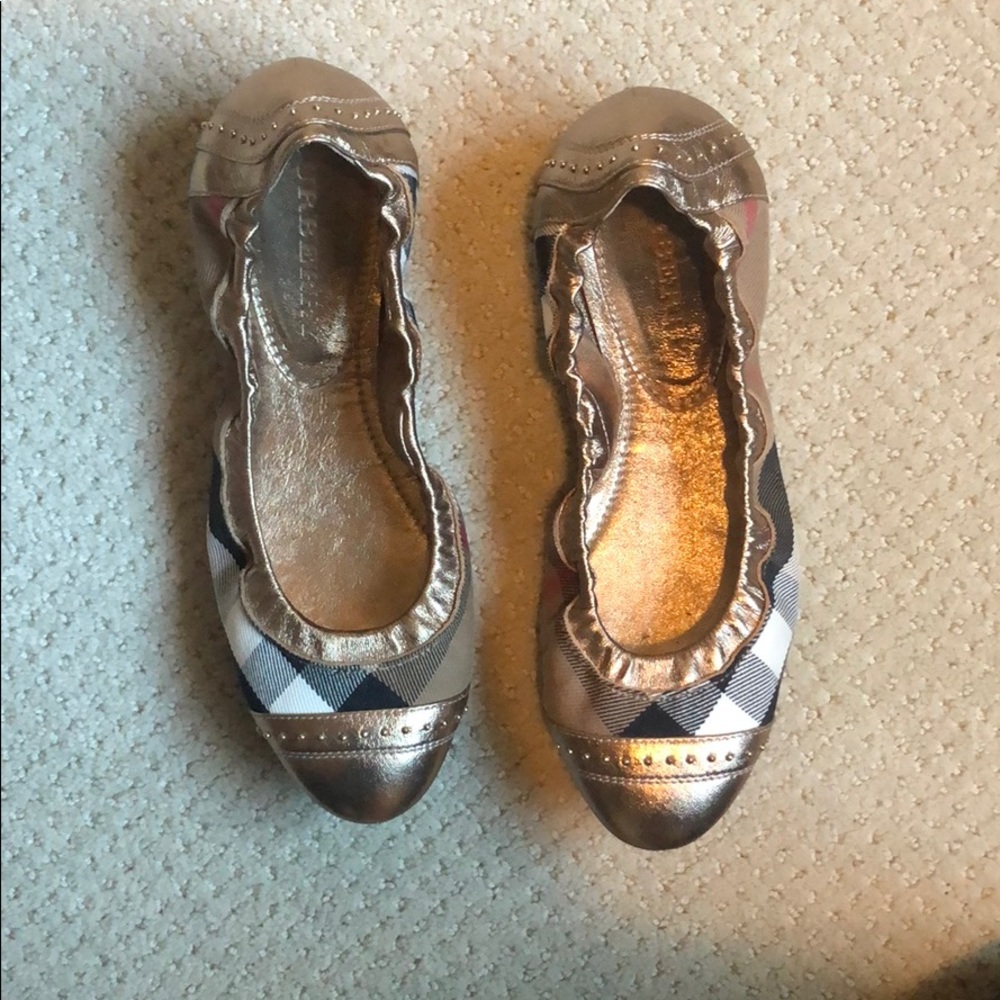 Burberry ballerina flats